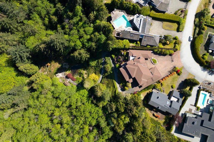 Photo 3 at 4228 Rockridge Crescent, Rockridge, West Vancouver