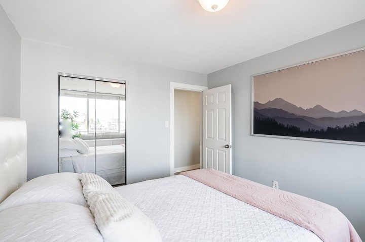 Photo 7 at 1206 - 1850 Comox Street, West End VW, Vancouver West