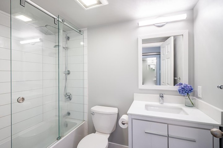 Photo 19 at 1206 - 1850 Comox Street, West End VW, Vancouver West