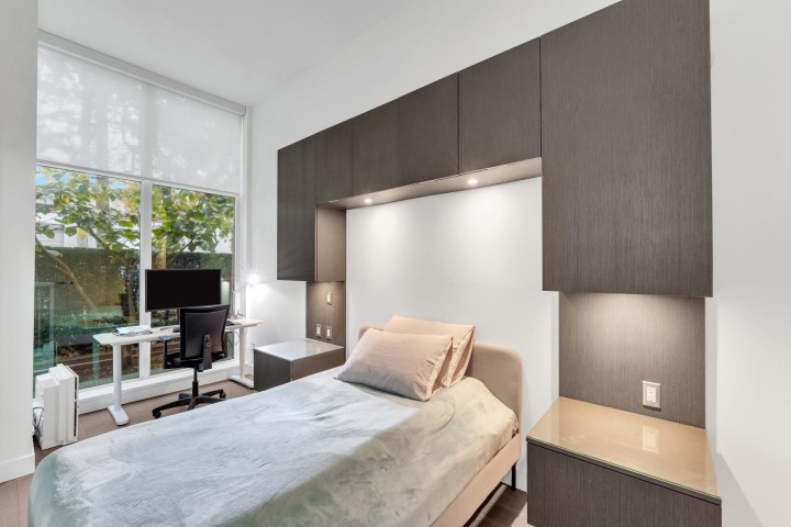 Photo 17 at 268 W 1st Avenue, False Creek, Vancouver West