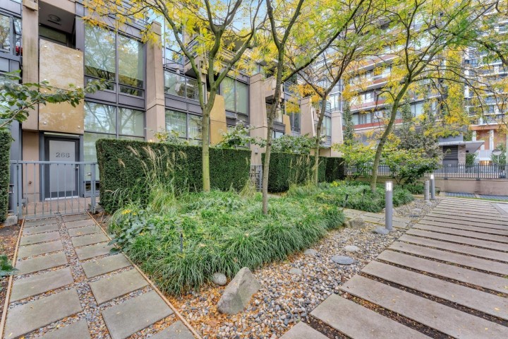 Photo 26 at 268 W 1st Avenue, False Creek, Vancouver West