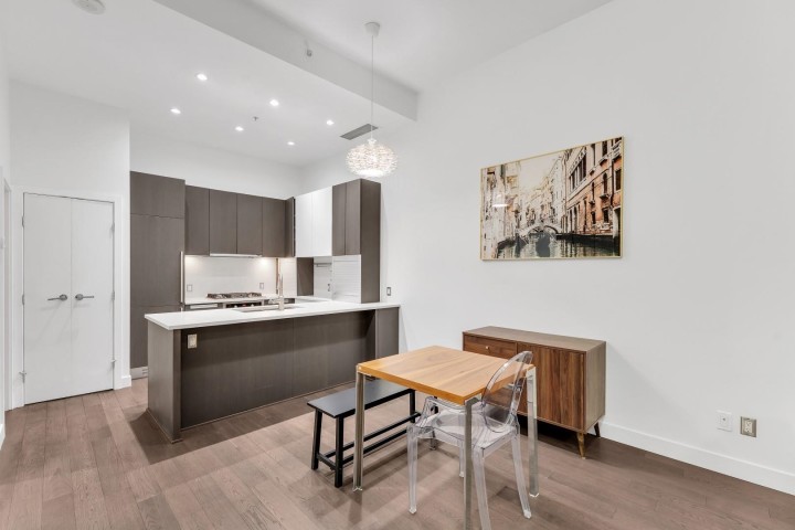 Photo 5 at 268 W 1st Avenue, False Creek, Vancouver West