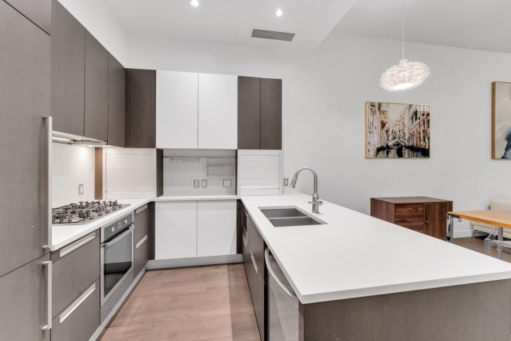 Photo 10 at 268 W 1st Avenue, False Creek, Vancouver West