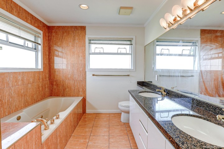 Photo 27 at 2403 W 20th Avenue, Arbutus, Vancouver West