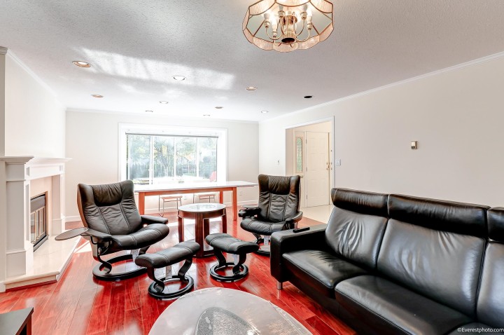 Photo 3 at 2403 W 20th Avenue, Arbutus, Vancouver West