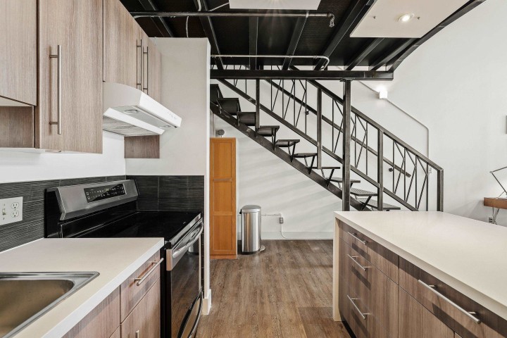 Photo 9 at 115 - 237 E 4th Avenue, Mount Pleasant VE, Vancouver East