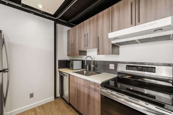 Photo 10 at 115 - 237 E 4th Avenue, Mount Pleasant VE, Vancouver East