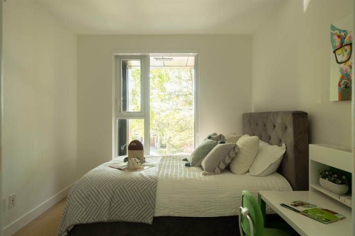 Photo 22 at 1577 W 57th Avenue, South Granville, Vancouver West