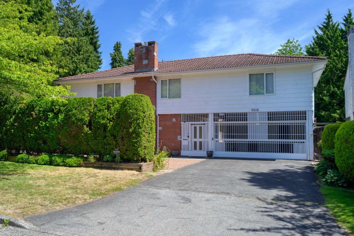 Photo 3 at 5938 Holland Street, Southlands, Vancouver West