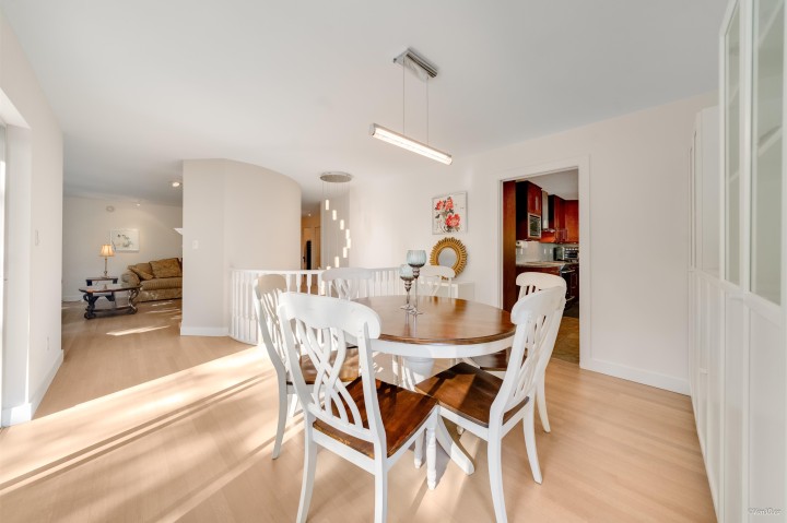 Photo 6 at 8515 Ansell Place, Howe Sound, West Vancouver