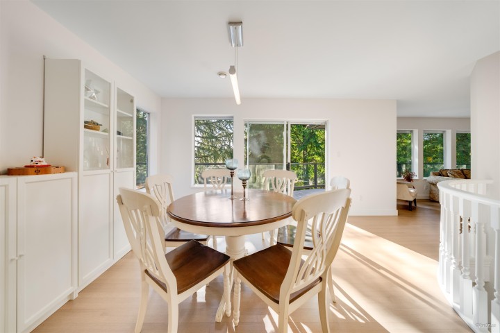 Photo 7 at 8515 Ansell Place, Howe Sound, West Vancouver