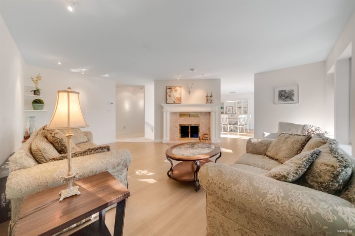 Photo 5 at 8515 Ansell Place, Howe Sound, West Vancouver