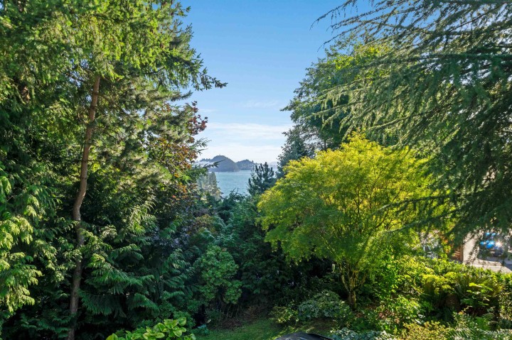 Photo 20 at 8515 Ansell Place, Howe Sound, West Vancouver