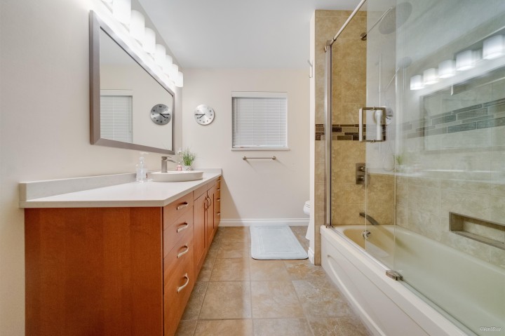 Photo 24 at 8515 Ansell Place, Howe Sound, West Vancouver