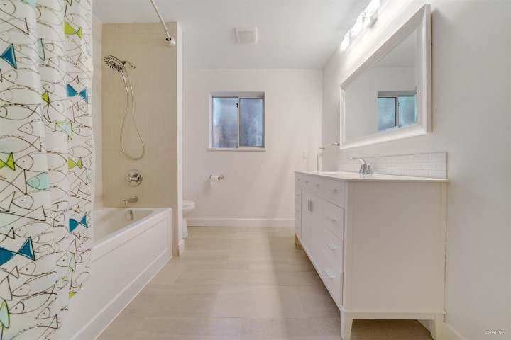 Photo 31 at 8515 Ansell Place, Howe Sound, West Vancouver