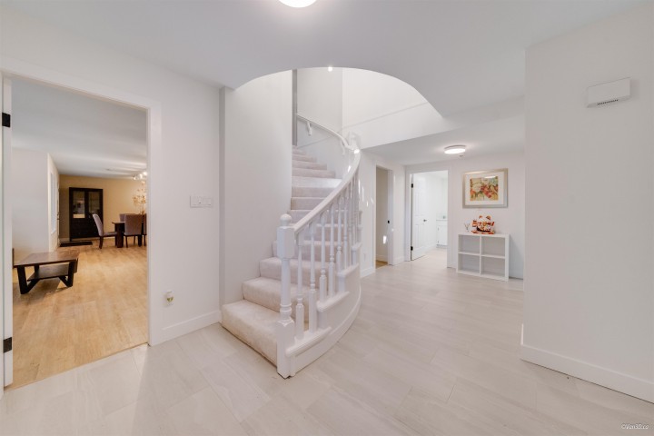 Photo 21 at 8515 Ansell Place, Howe Sound, West Vancouver