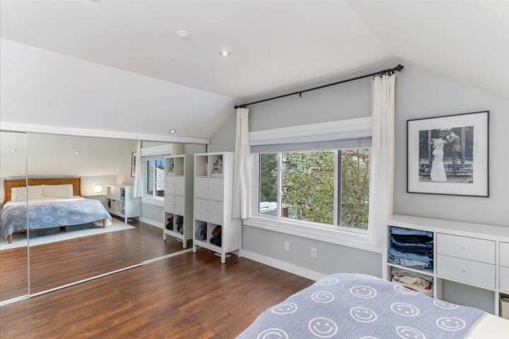 Photo 18 at 4833 Lanark Street, Knight, Vancouver East