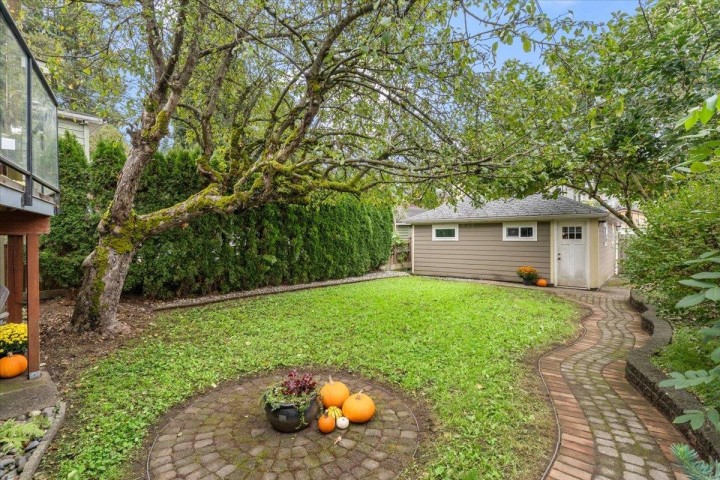 Photo 35 at 4833 Lanark Street, Knight, Vancouver East