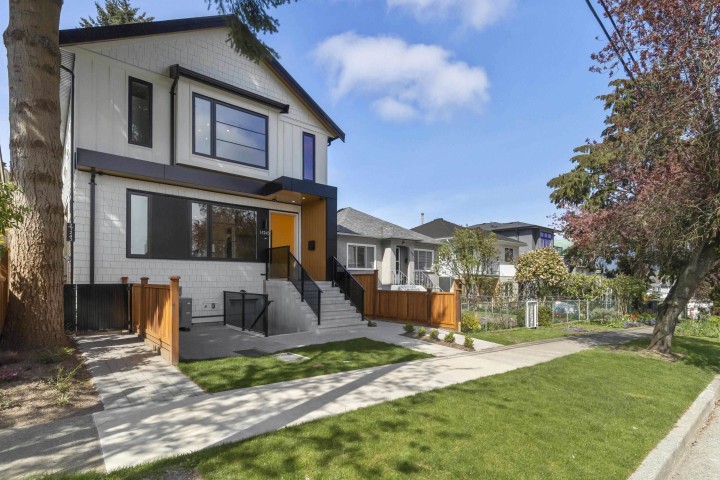 Photo 2 at 1 - 1243 Nootka Street, Renfrew VE, Vancouver East