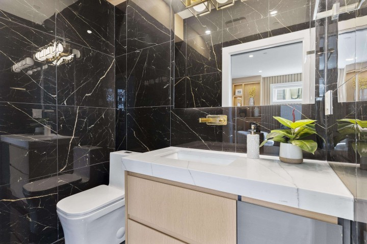 Photo 18 at 1 - 1243 Nootka Street, Renfrew VE, Vancouver East