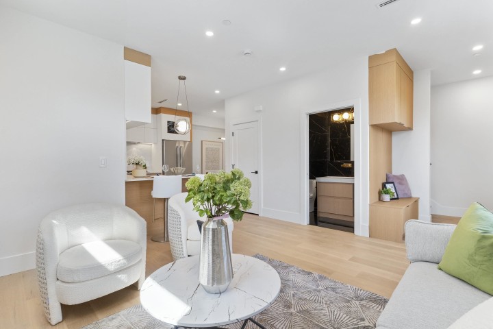 Photo 11 at 1 - 1243 Nootka Street, Renfrew VE, Vancouver East