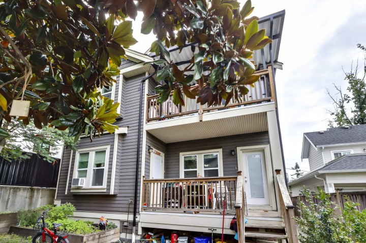 Photo 16 at 8363 Victoria Drive, South Marine, Vancouver East