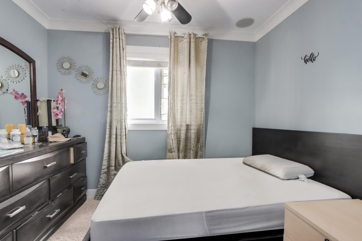 Photo 11 at 8363 Victoria Drive, South Marine, Vancouver East