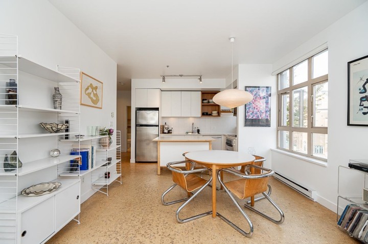 Photo 9 at 303 - 2828 Main Street, Mount Pleasant VE, Vancouver East