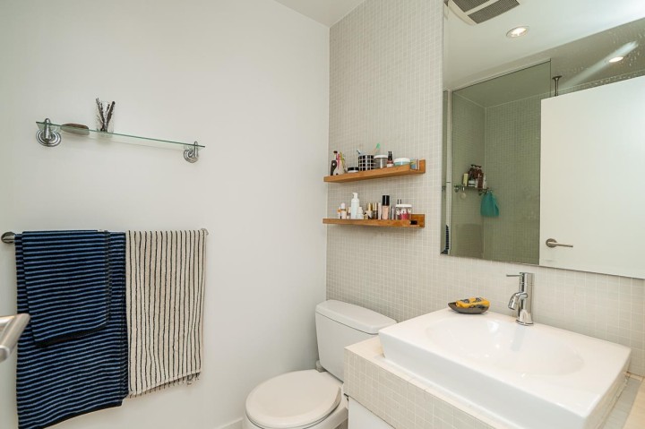 Photo 18 at 303 - 2828 Main Street, Mount Pleasant VE, Vancouver East