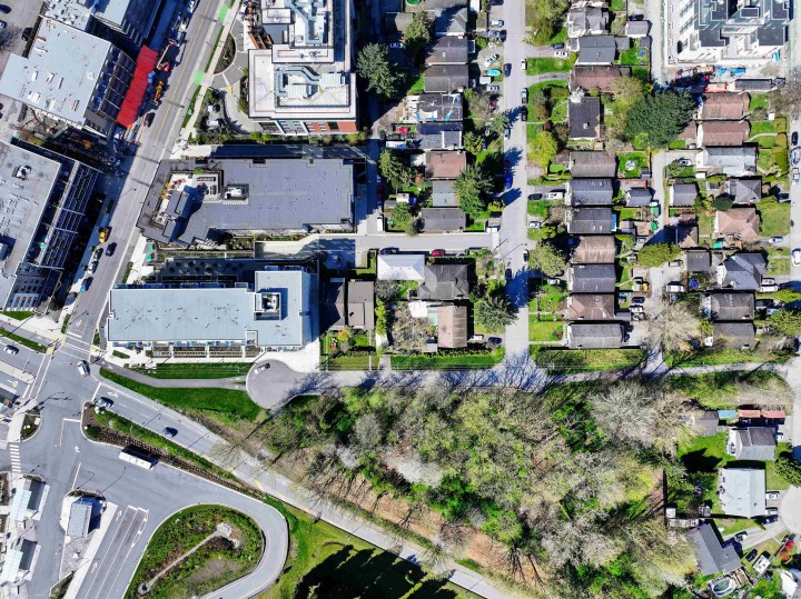 Photo 12 at 1583 Bond Street, Lynnmour, North Vancouver