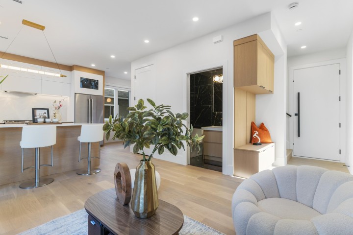 Photo 13 at 2 - 1243 Nootka Street, Renfrew VE, Vancouver East