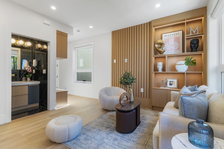 Photo 12 at 2 - 1243 Nootka Street, Renfrew VE, Vancouver East