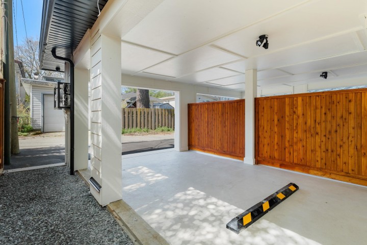 Photo 36 at 2 - 1243 Nootka Street, Renfrew VE, Vancouver East