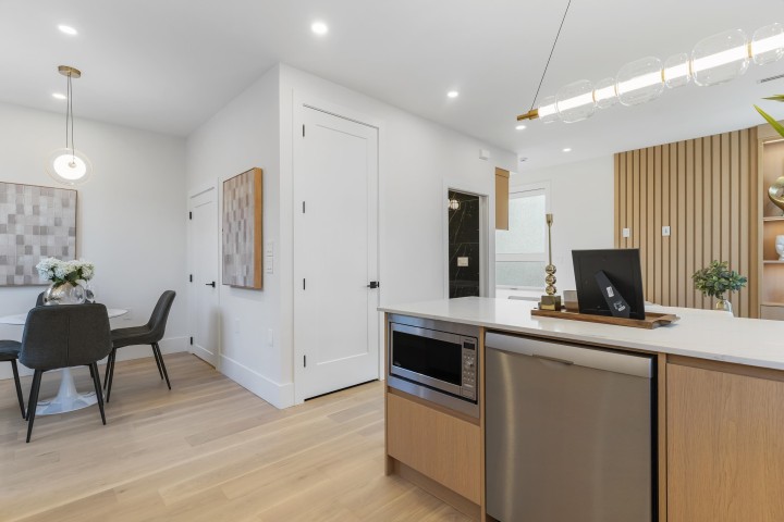 Photo 18 at 2 - 1243 Nootka Street, Renfrew VE, Vancouver East