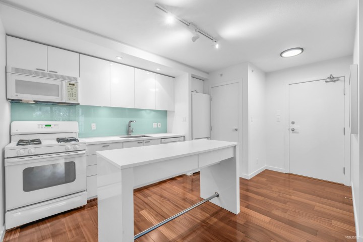 Photo 13 at 409 - 328 E 11th Avenue, Mount Pleasant VE, Vancouver East