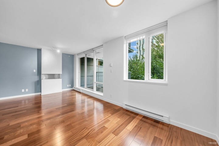 Photo 3 at 409 - 328 E 11th Avenue, Mount Pleasant VE, Vancouver East