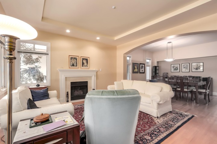 Photo 3 at 4543 W 11th Avenue, Point Grey, Vancouver West