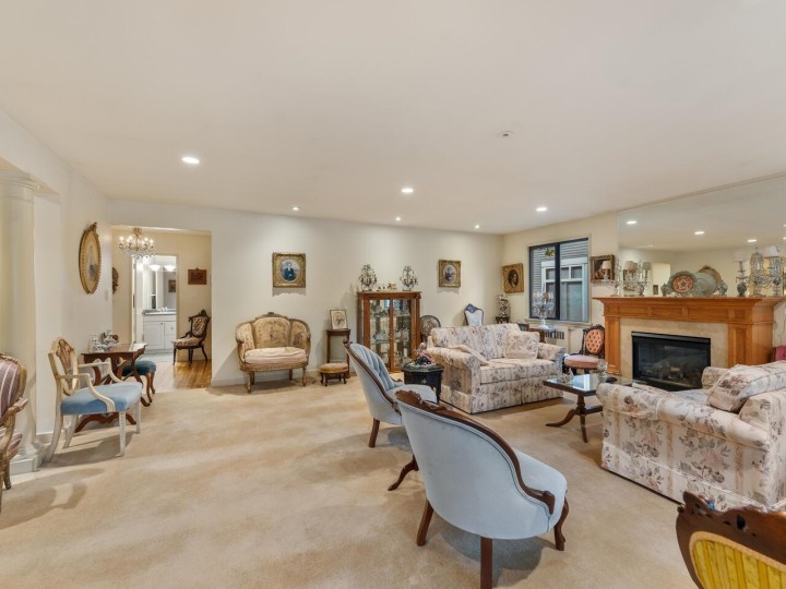 Photo 12 at 201 - 1695 W 10th Avenue, Fairview VW, Vancouver West