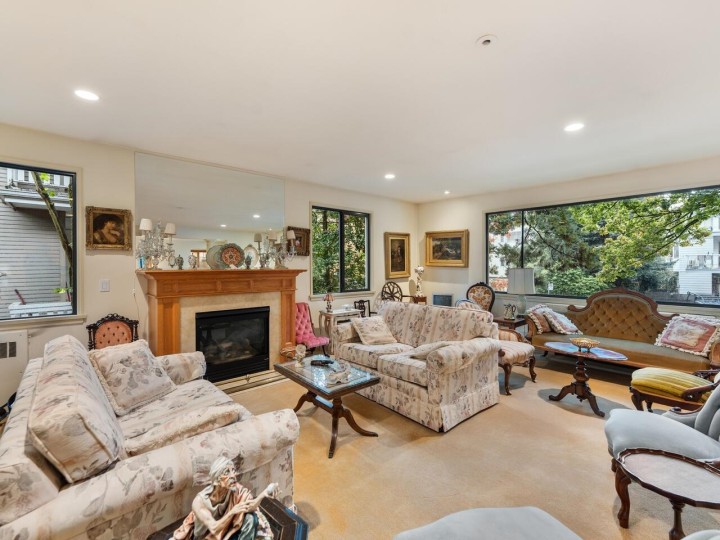 Photo 9 at 201 - 1695 W 10th Avenue, Fairview VW, Vancouver West