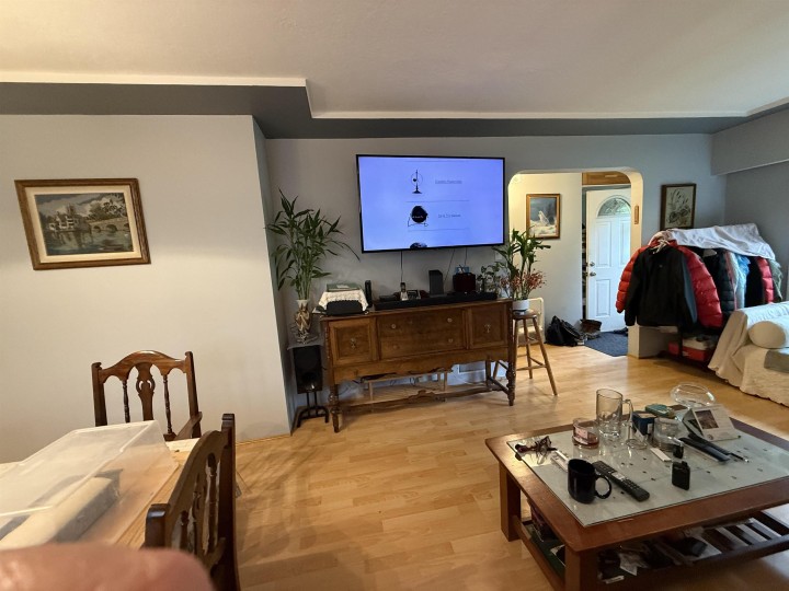 Photo 6 at 5828 Kerr Street, Killarney VE, Vancouver East