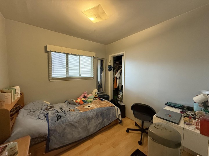 Photo 12 at 5828 Kerr Street, Killarney VE, Vancouver East