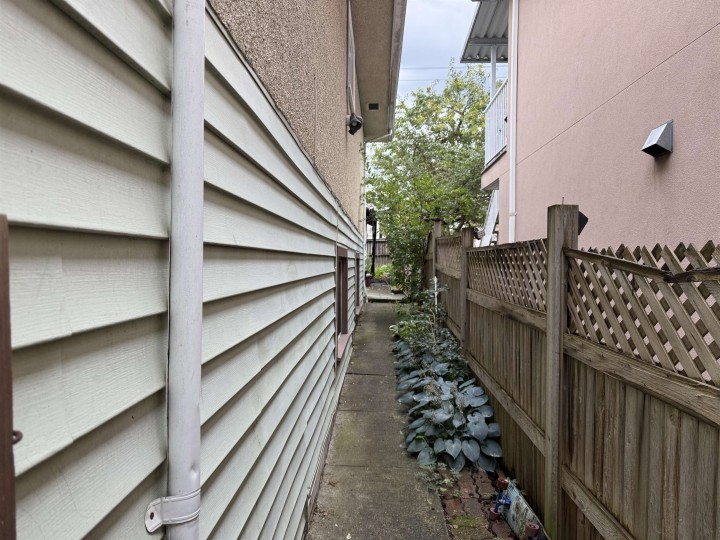 Photo 32 at 5828 Kerr Street, Killarney VE, Vancouver East