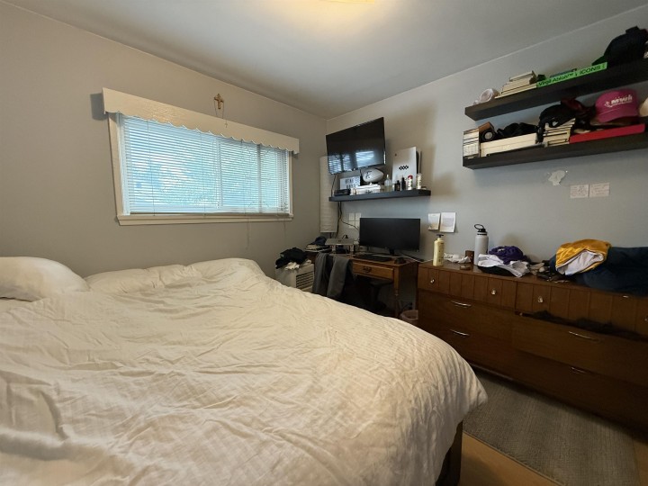 Photo 14 at 5828 Kerr Street, Killarney VE, Vancouver East