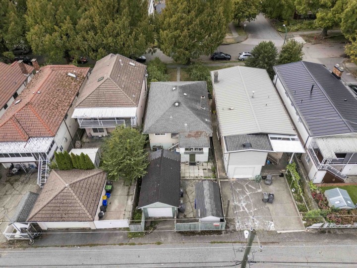 Photo 35 at 5828 Kerr Street, Killarney VE, Vancouver East