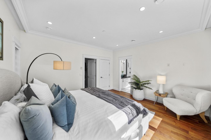 Photo 13 at 3339 W 27th Avenue, Dunbar, Vancouver West