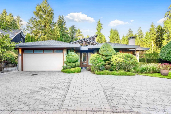 Photo 4 at 389 Moyne Drive, British Properties, West Vancouver