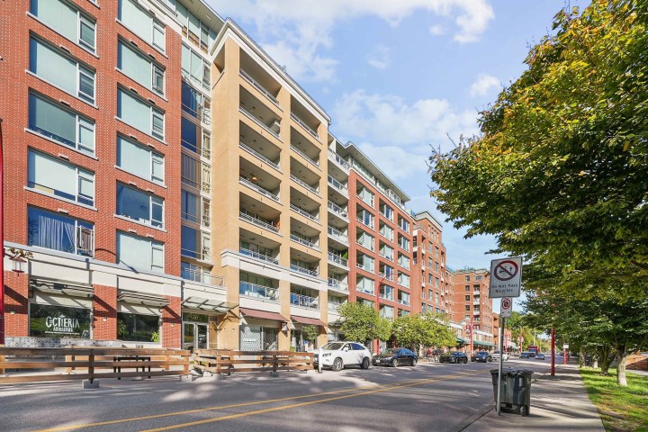 Photo 2 at 715 - 221 Union Street, Strathcona, Vancouver East