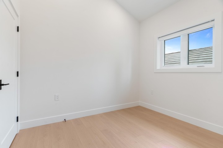 Photo 28 at 1 - 4257 Beatrice Street, Victoria VE, Vancouver East