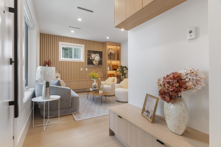 Photo 9 at 1 - 4257 Beatrice Street, Victoria VE, Vancouver East