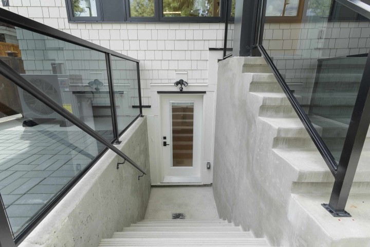 Photo 38 at 1 - 4257 Beatrice Street, Victoria VE, Vancouver East